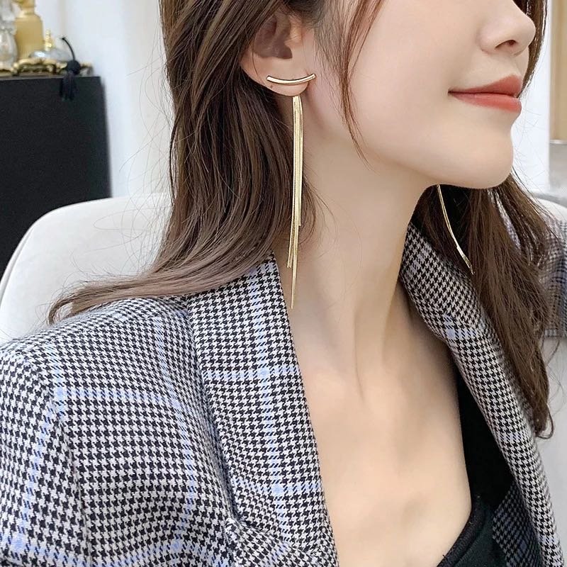 Vintage Gold Color Bar Long Thread Tassel Drop Earrings for Women Glossy Arc Geometric Korean Earring Fashion Jewelry 2020 New