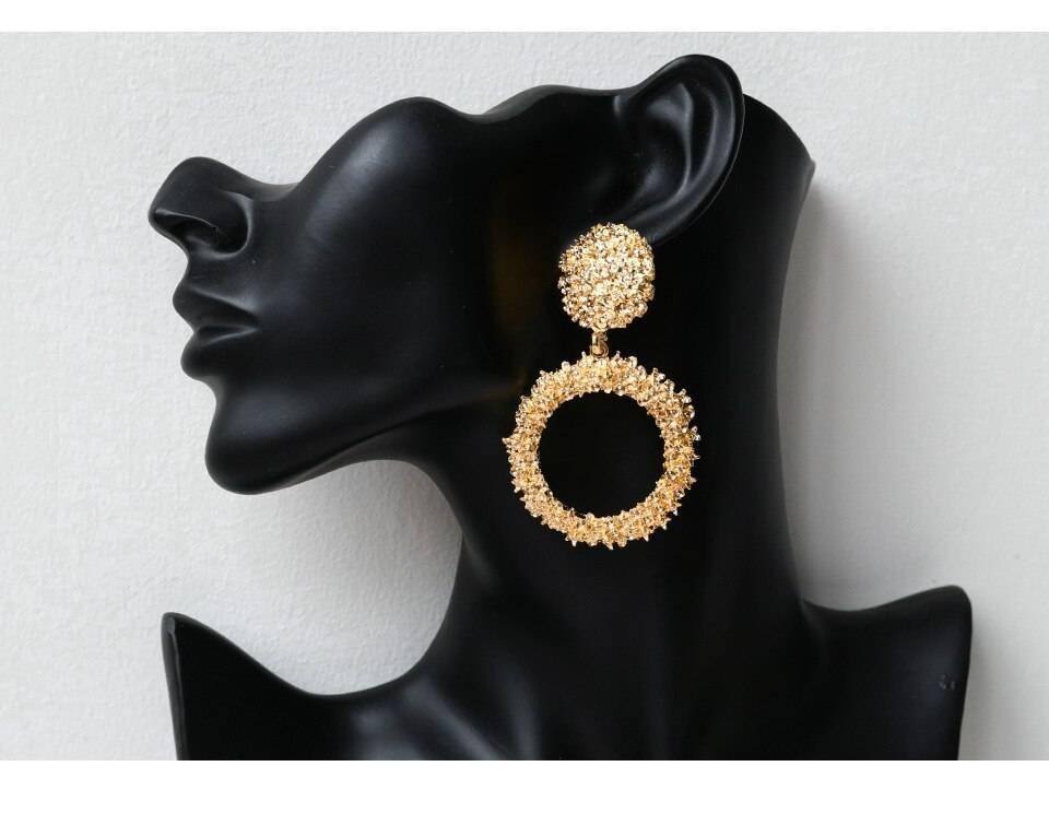 VCORM Vintage Fashion Gold Big Pendant Earrings for Women Geometry Crossed Metal Loops Drop Earrings Statement Women Jewelry