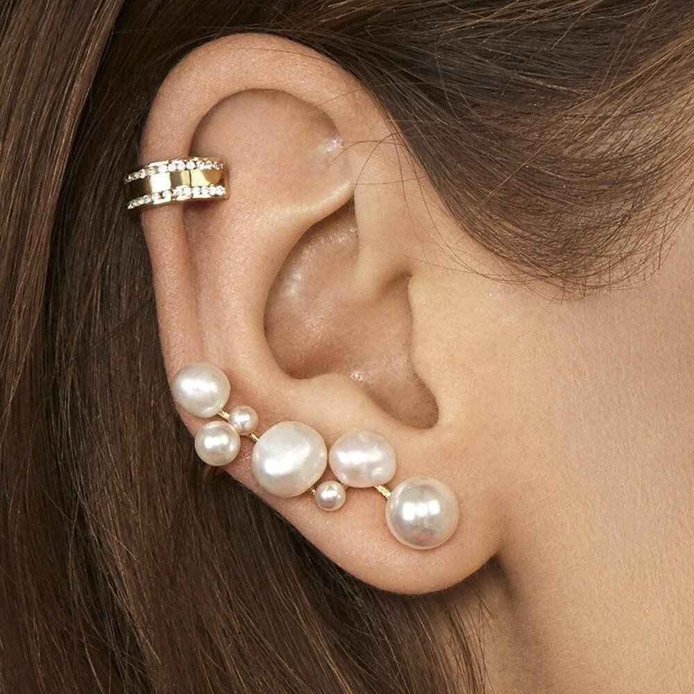Women Elegant White/Black Simulated Pearls Statement Earrings Big Small Circle Round Metal Gold Hoop Earrings Nightclub Jewelry
